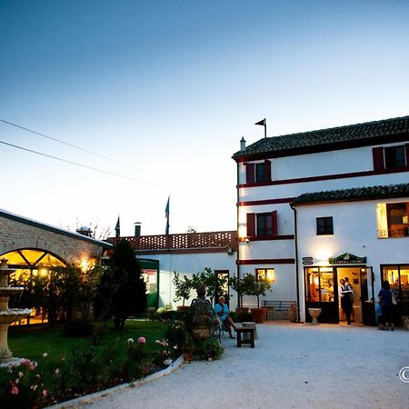 Country House La Cipolla D'Oro Potenza Picena Exterior foto